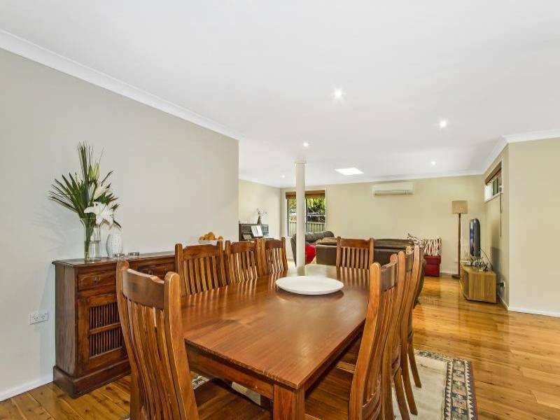 6 Della Close, Narara NSW 2250