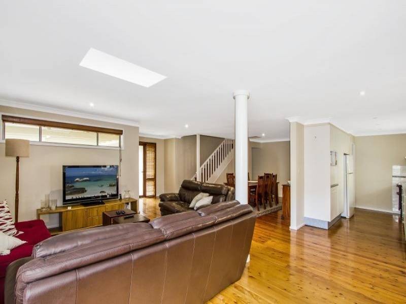 6 Della Close, Narara NSW 2250