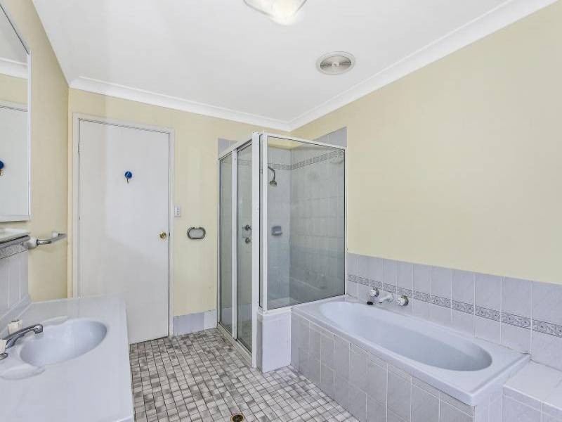 7 Gregory Street, Wyoming NSW 2250