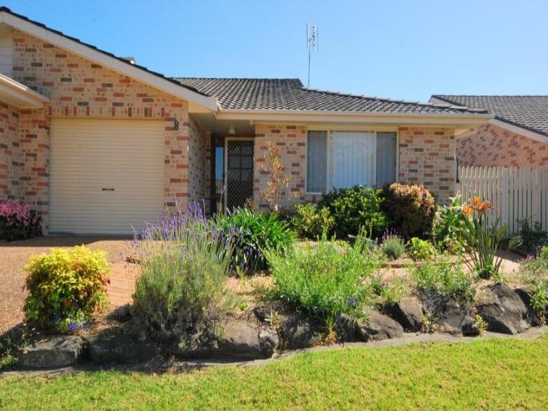 8/8 McLennan Street, Narara NSW 2250