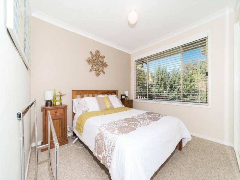 4 Janine Close, Lisarow NSW 2250