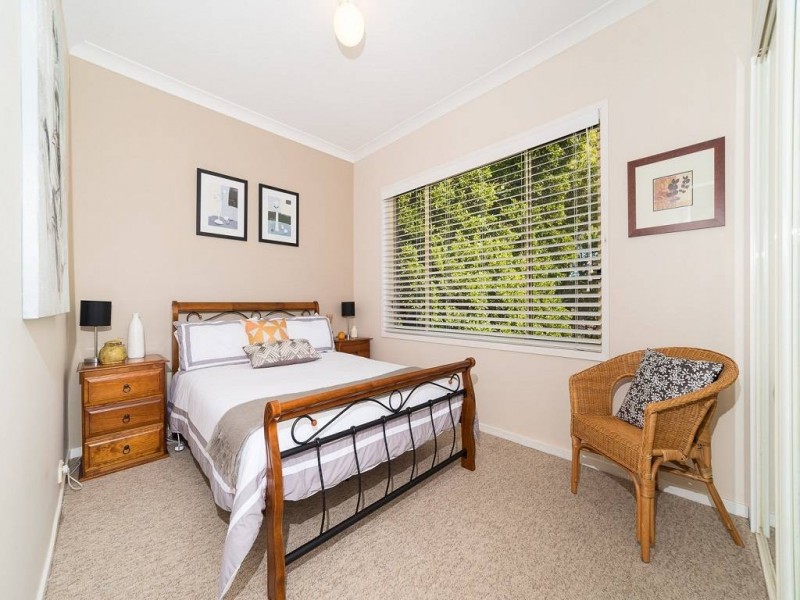 4 Janine Close, Lisarow NSW 2250