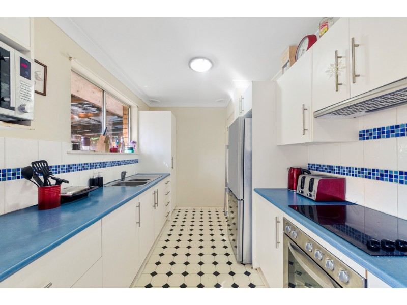 30 Joyce Ave, Wyoming NSW 2250