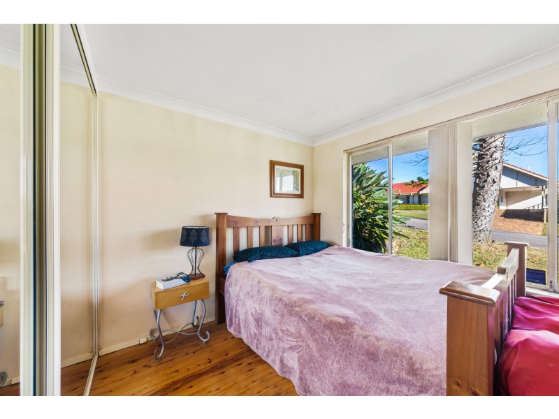 30 Joyce Ave, Wyoming NSW 2250