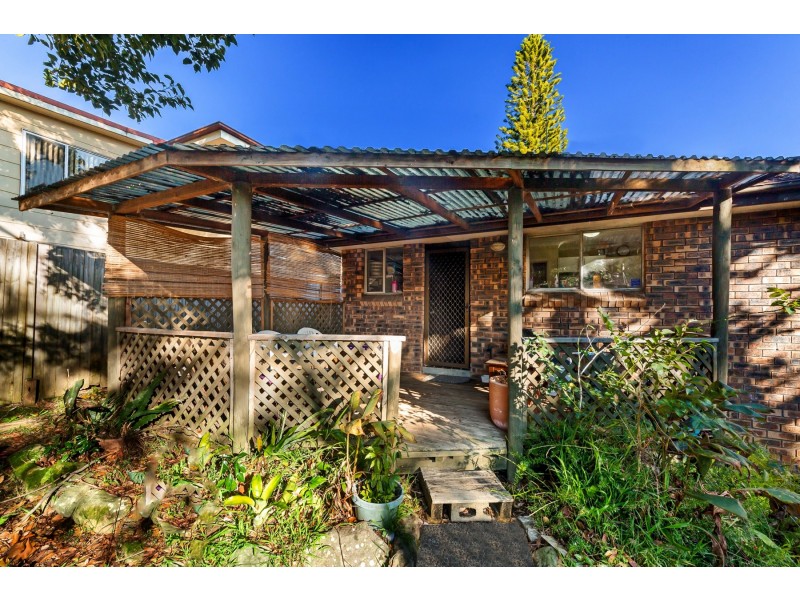 30 Joyce Ave, Wyoming NSW 2250