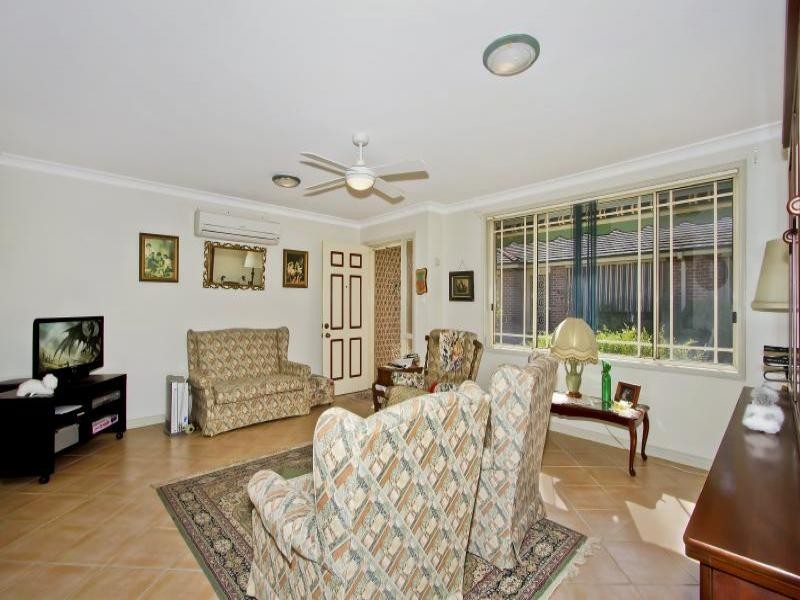 1/31 Cary Street, Wyoming NSW 2250