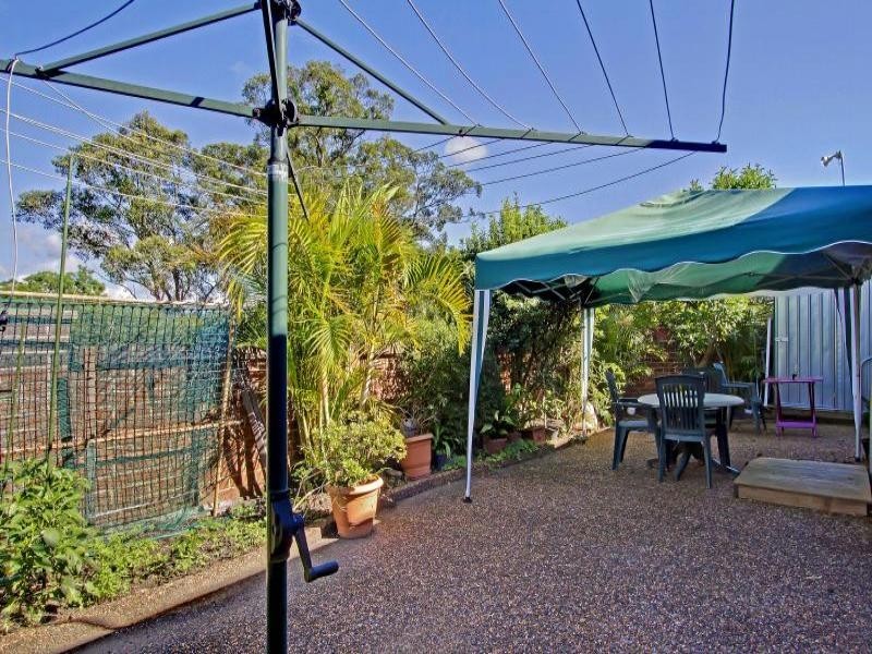 1/31 Cary Street, Wyoming NSW 2250