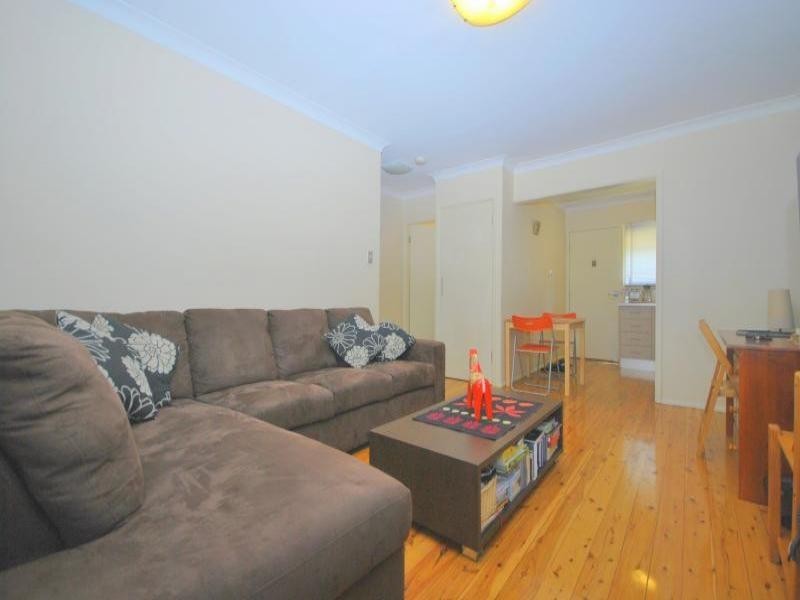 3/9 Lushington Street, East Gosford NSW 2250