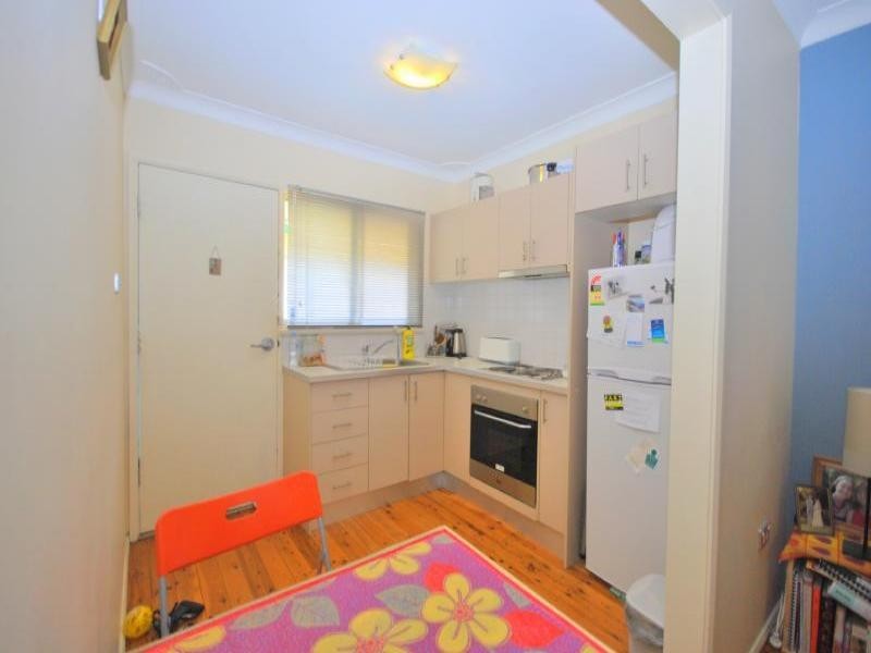 3/9 Lushington Street, East Gosford NSW 2250