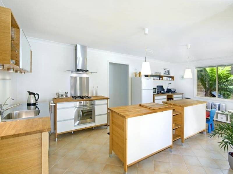31 Pineridge Close, Lisarow NSW 2250