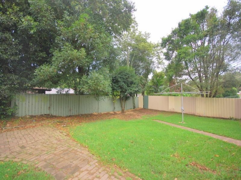 10 Holly Avenue, Narara NSW 2250