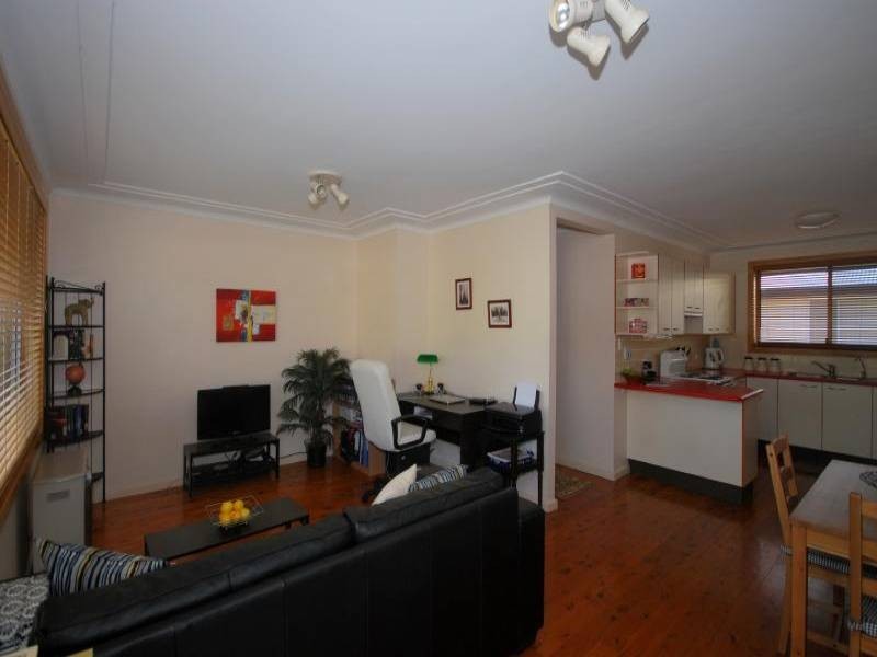 2/399 Mann Street, North Gosford NSW 2250