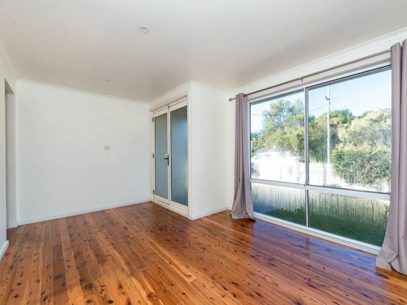 1/28 Renwick Street, Wyoming NSW 2250