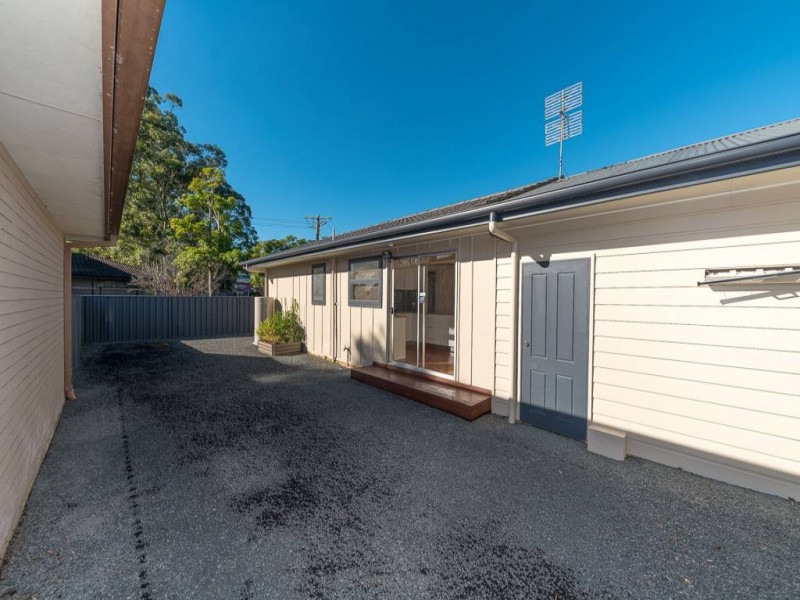 1/28 Renwick Street, Wyoming NSW 2250