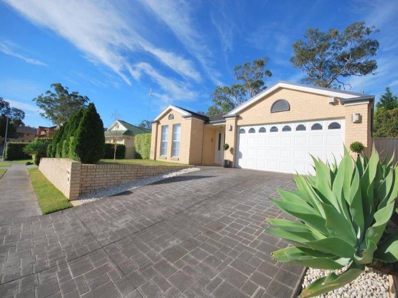 18 Geoffrey Joseph Close, Kariong NSW 2250
