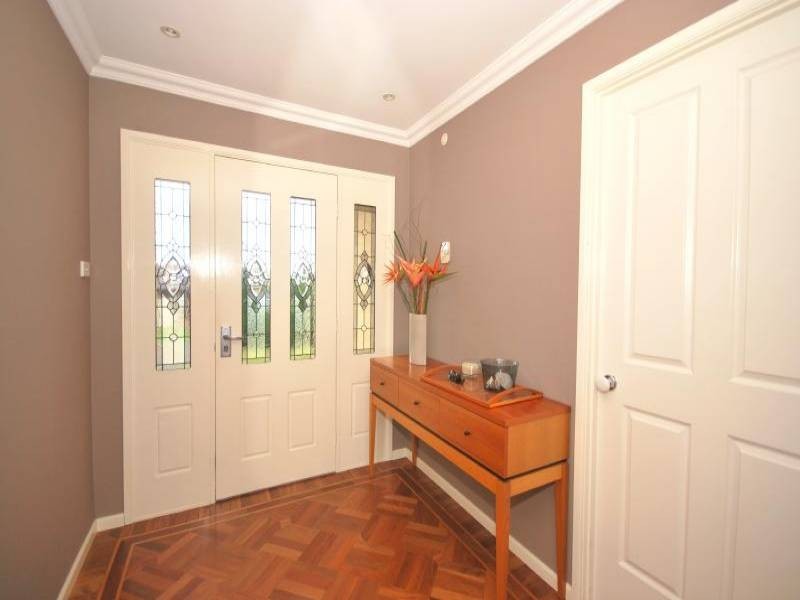 18 Geoffrey Joseph Close, Kariong NSW 2250