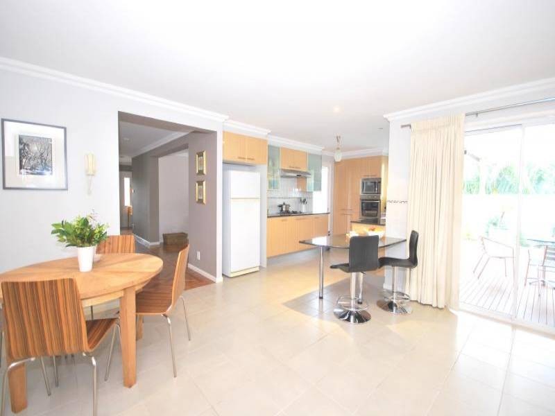 18 Geoffrey Joseph Close, Kariong NSW 2250