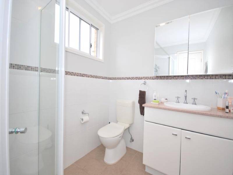 18 Geoffrey Joseph Close, Kariong NSW 2250