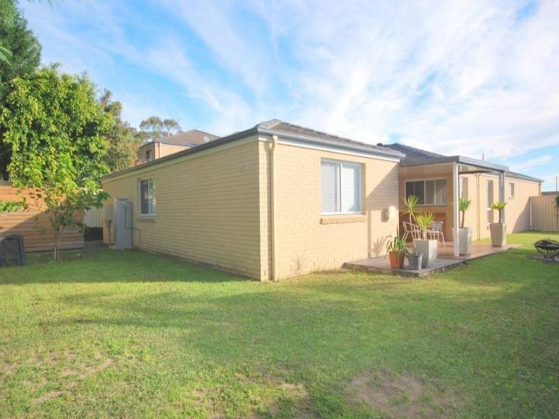 18 Geoffrey Joseph Close, Kariong NSW 2250