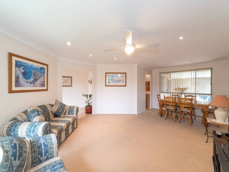 5 The Valley Way, Lisarow NSW 2250