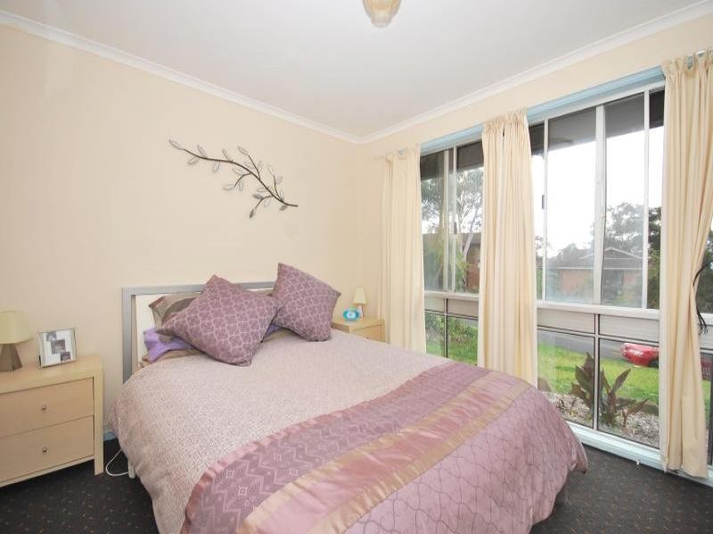 4 Karoom Street, Kariong NSW 2250