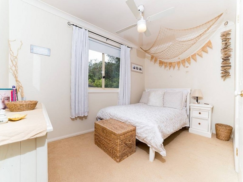 1 Old Farm Place, Ourimbah NSW 2258
