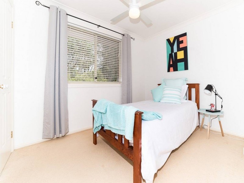 1 Old Farm Place, Ourimbah NSW 2258