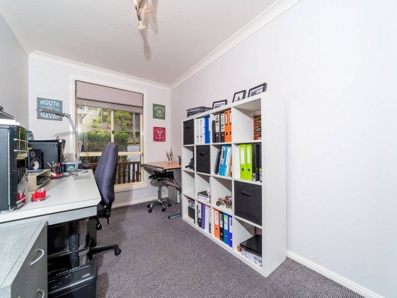 1 Old Farm Place, Ourimbah NSW 2258