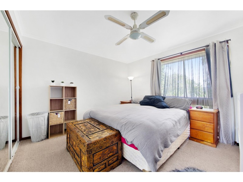 4 Elizabeth Street, Wyoming NSW 2250