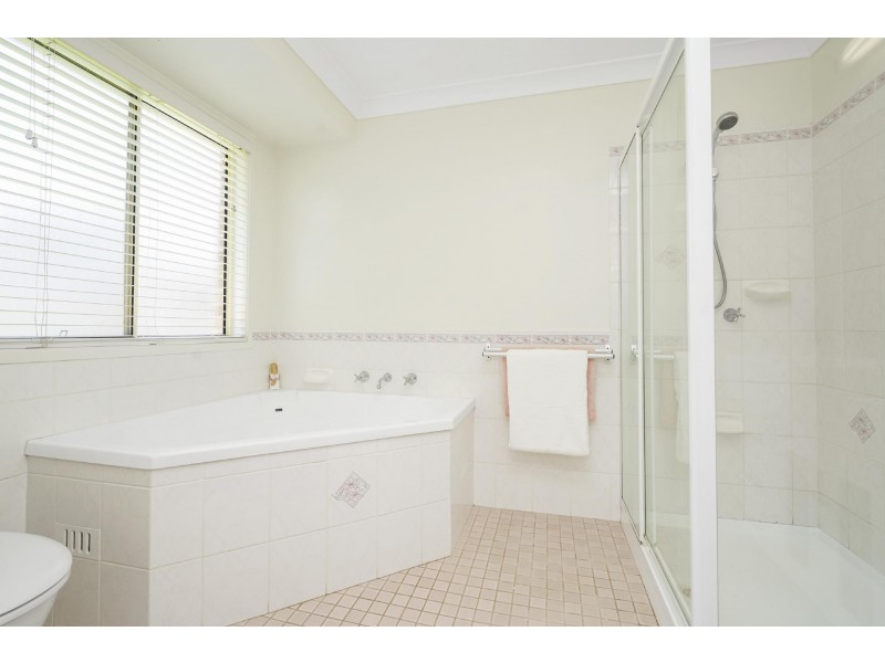 46 Coachwood Dr, Ourimbah NSW 2258