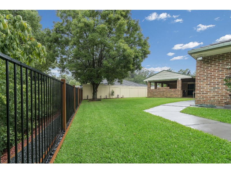 46 Coachwood Dr, Ourimbah NSW 2258