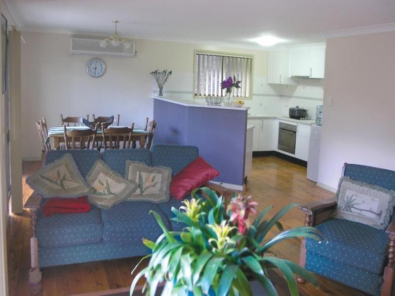 21 Pinetop Avenue, Narara NSW 2250