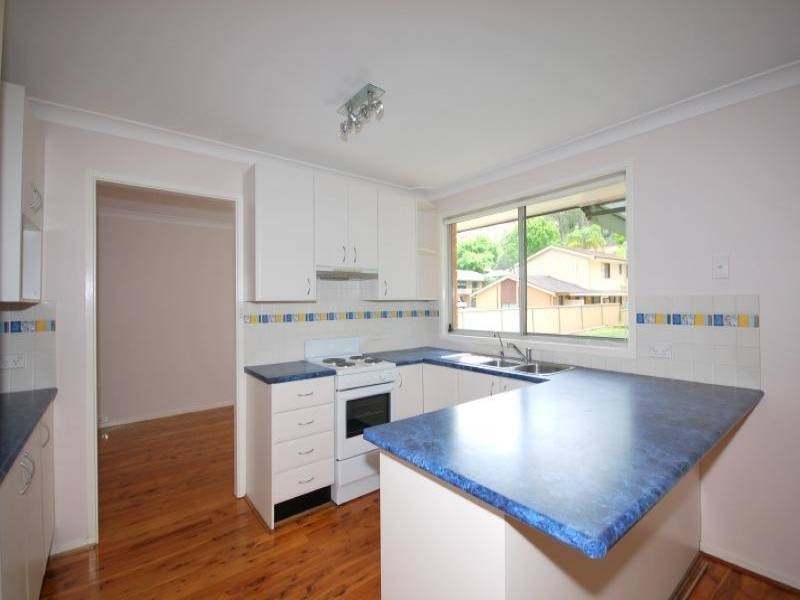 27 Fragar Avenue, Wyoming NSW 2250