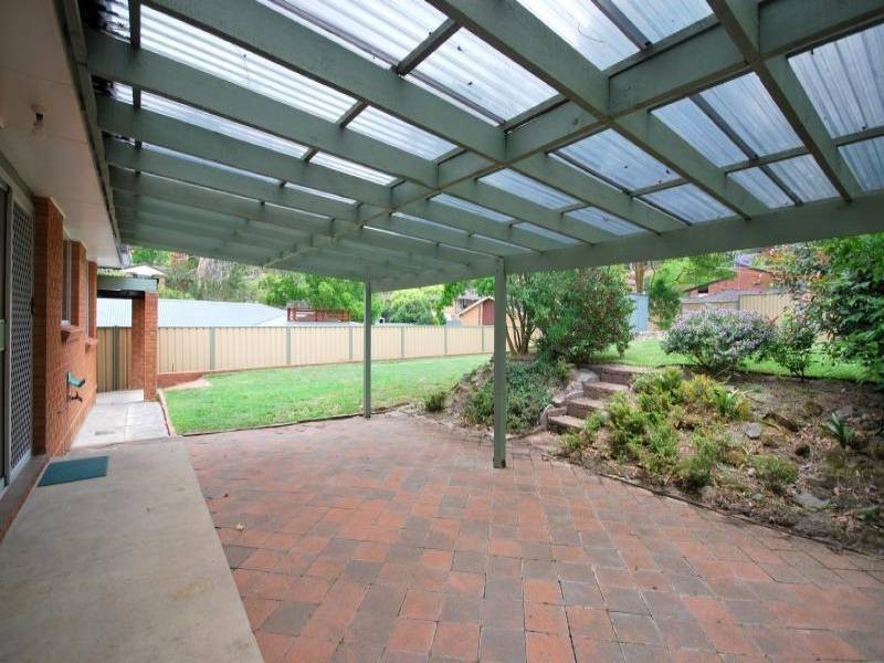 27 Fragar Avenue, Wyoming NSW 2250