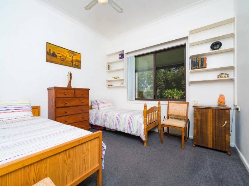 22 Hanlan Street South, Narara NSW 2250