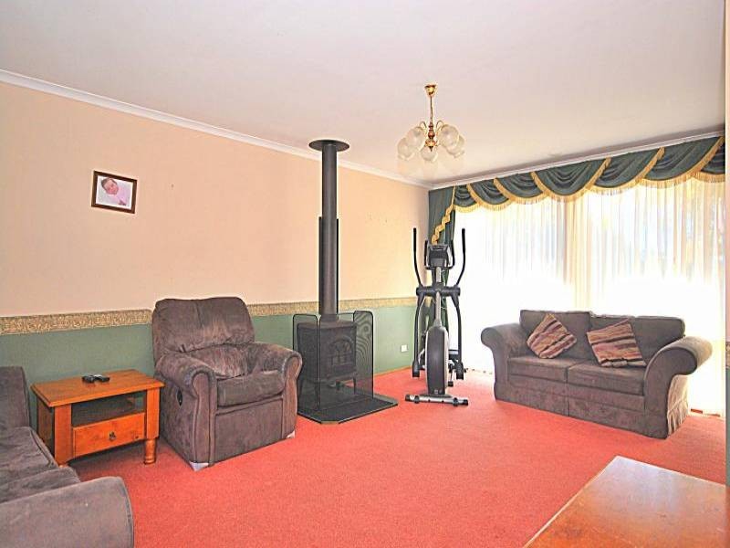 22 Casey Crescent, Kariong NSW 2250