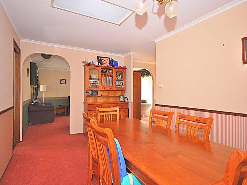 22 Casey Crescent, Kariong NSW 2250