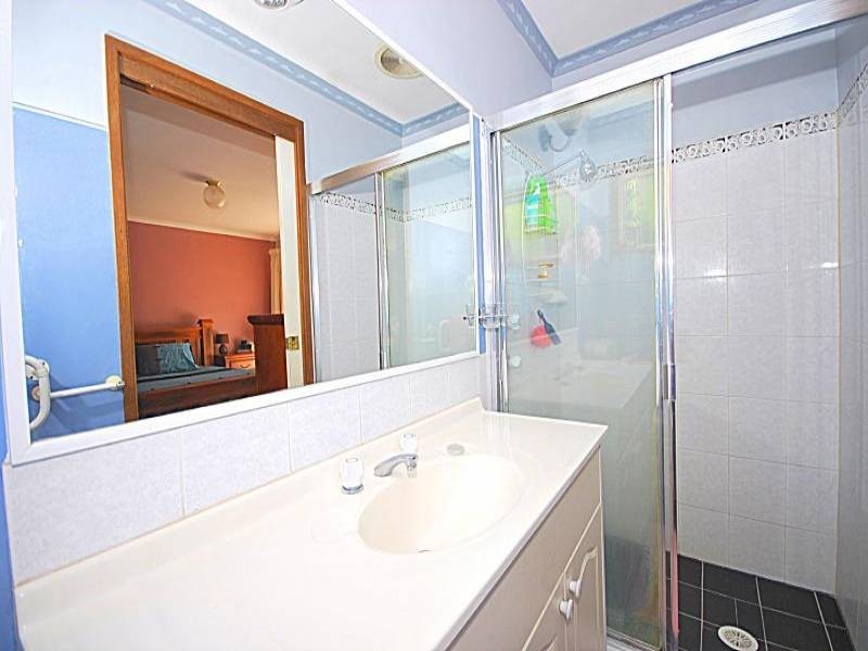 22 Casey Crescent, Kariong NSW 2250