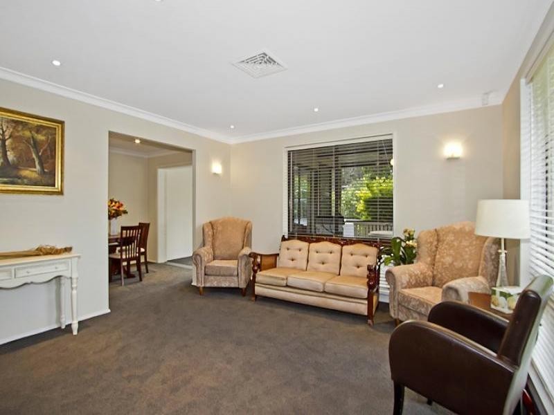 54 Sunset Street, Wyoming NSW 2250