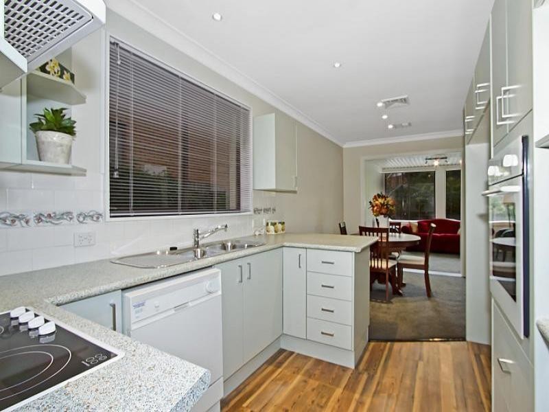 54 Sunset Street, Wyoming NSW 2250