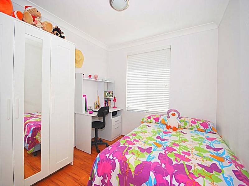 43 North Crescent, Wyoming NSW 2250