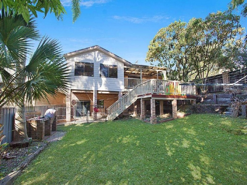 33 Elizabeth Street, Wyoming NSW 2250