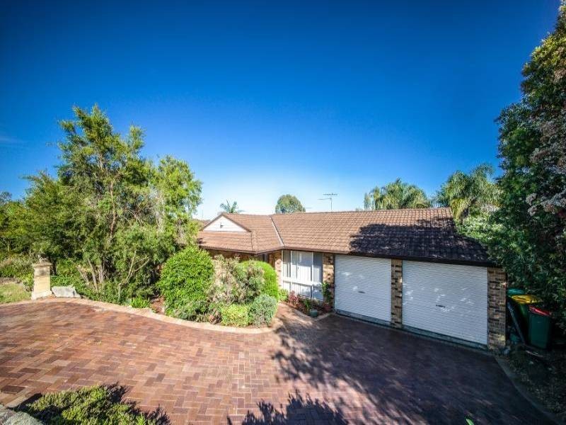 15 Truscott Avenue, Kariong NSW 2250