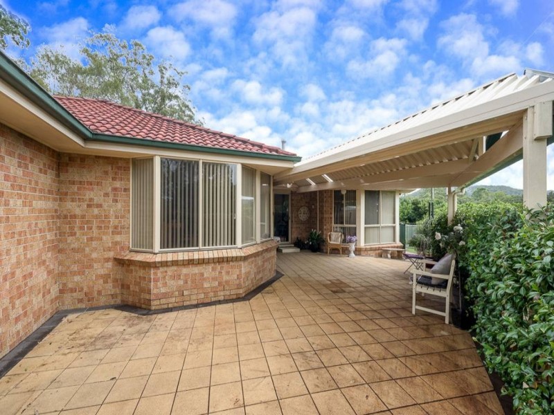 1 Bellbowrie Avenue, Narara NSW 2250