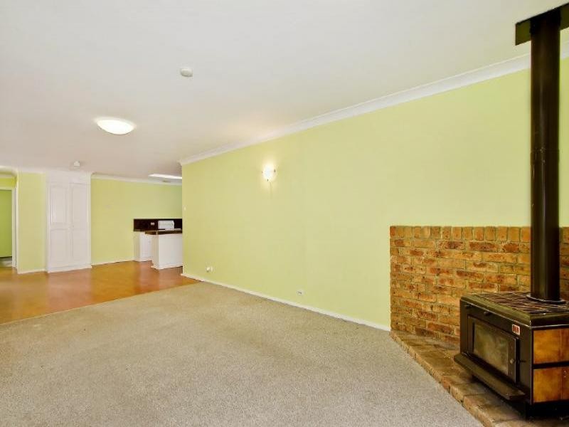 13 Algwen Road, North Gosford NSW 2250
