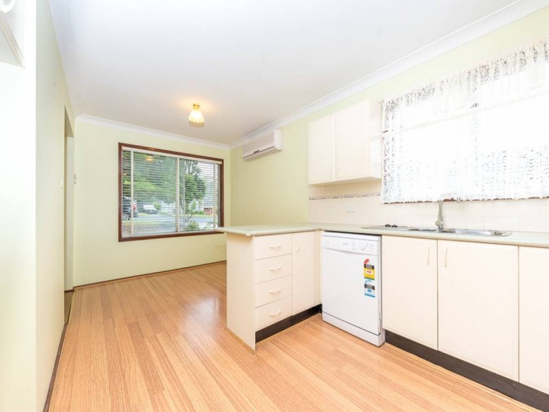 7 Sunset Street, Wyoming NSW 2250