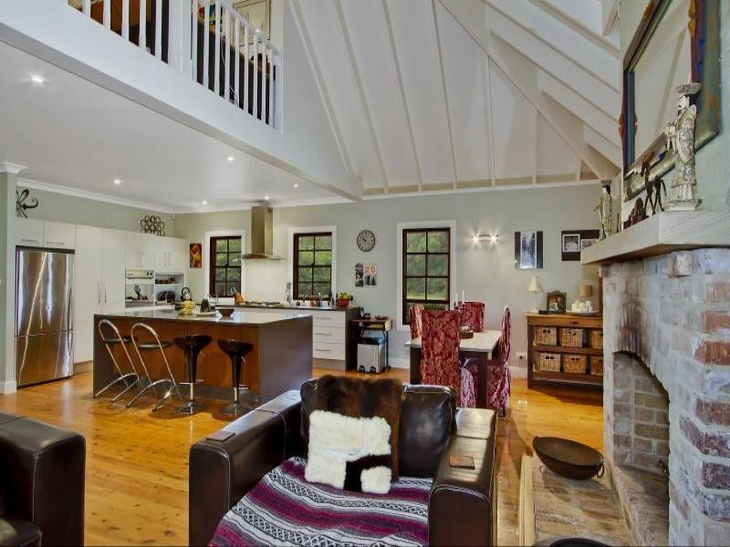 15 Shirley Street, Ourimbah NSW 2258