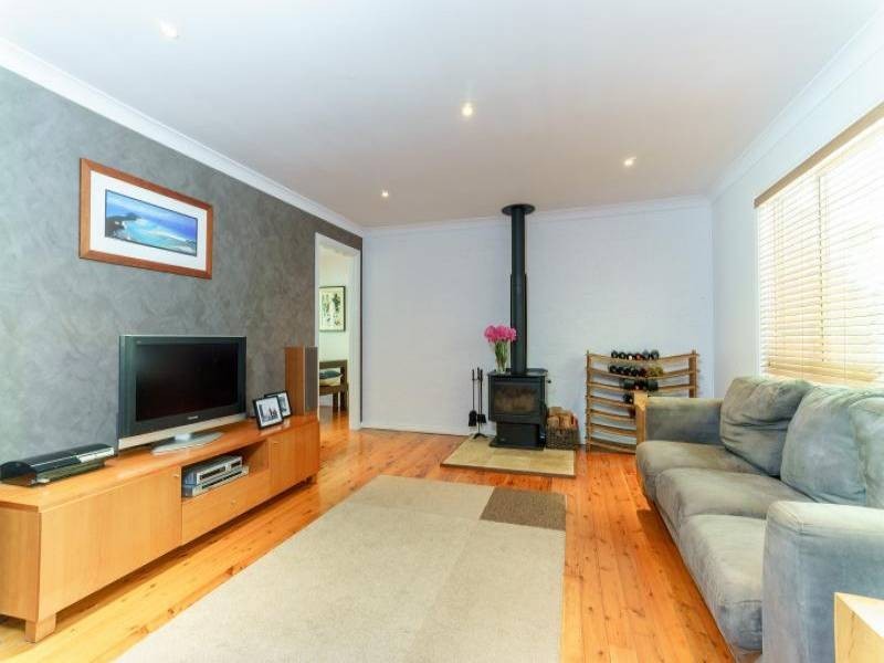 22 Nalkari Avenue, Wyoming NSW 2250