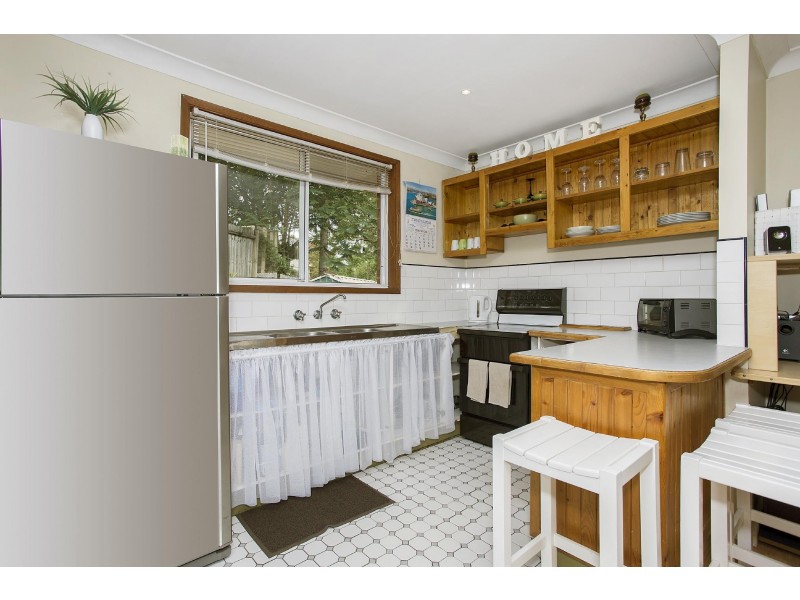 89 Gilda Drive, Narara NSW 2250