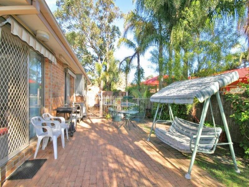8 Sansom Street, Kariong NSW 2250